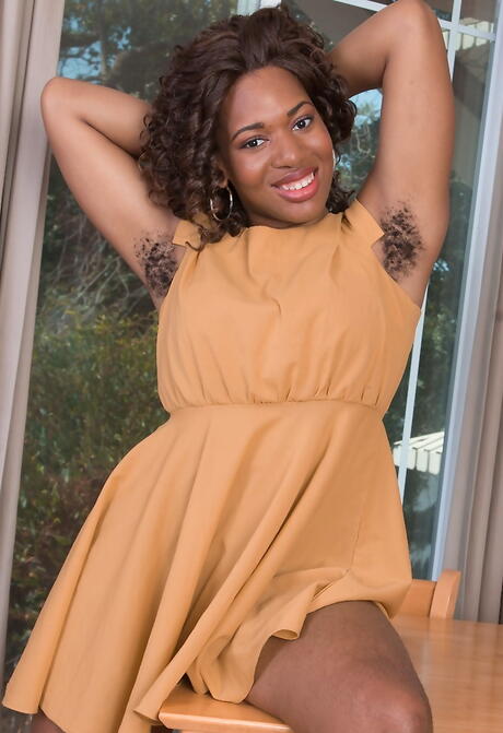 Adorable brunette cutie Queen Bri in sexy underwear in foot fetish show 